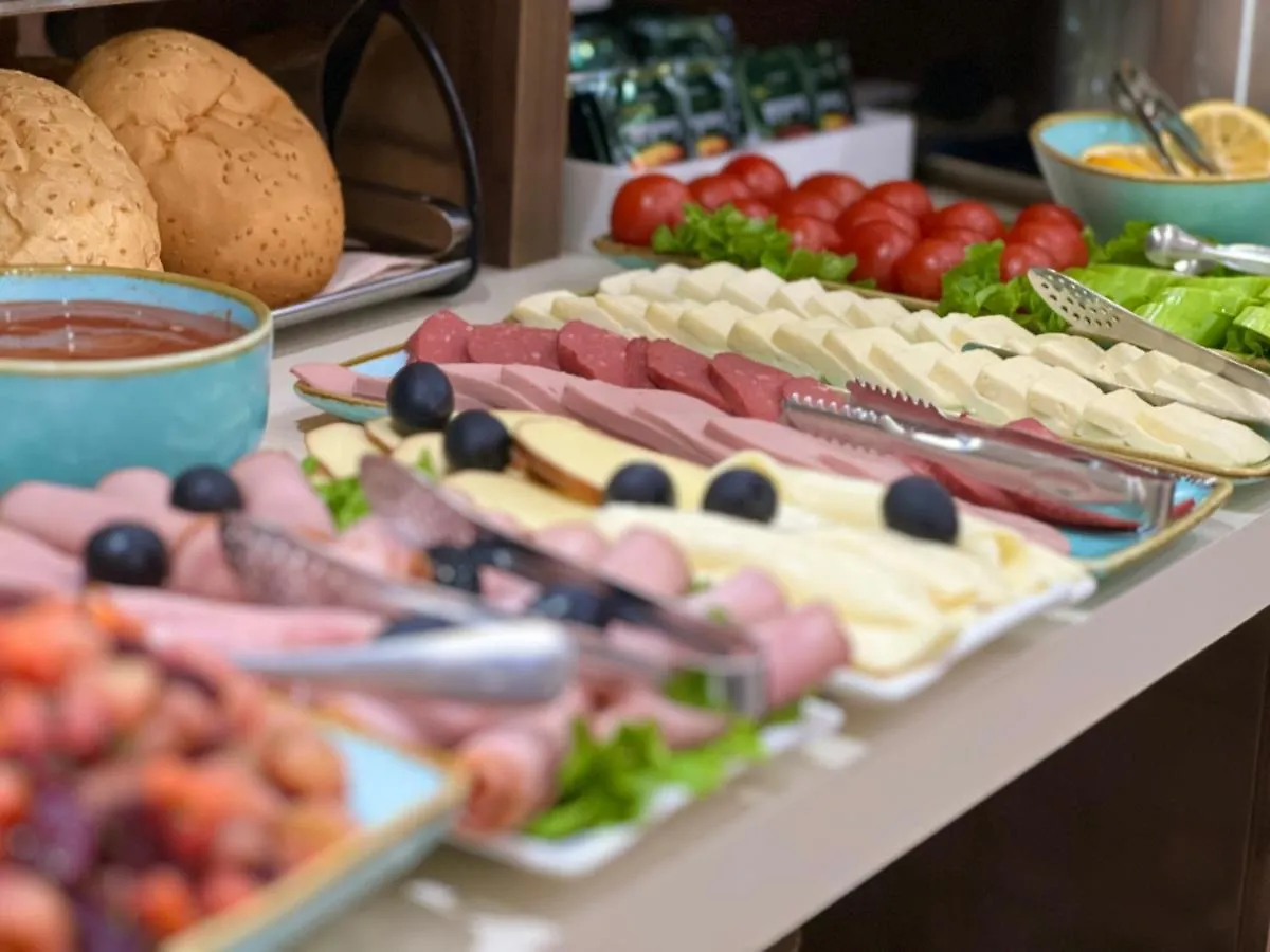 ***  Hotel Park Batumi Georgien