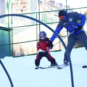 Serras Andorra Отель Солдеу