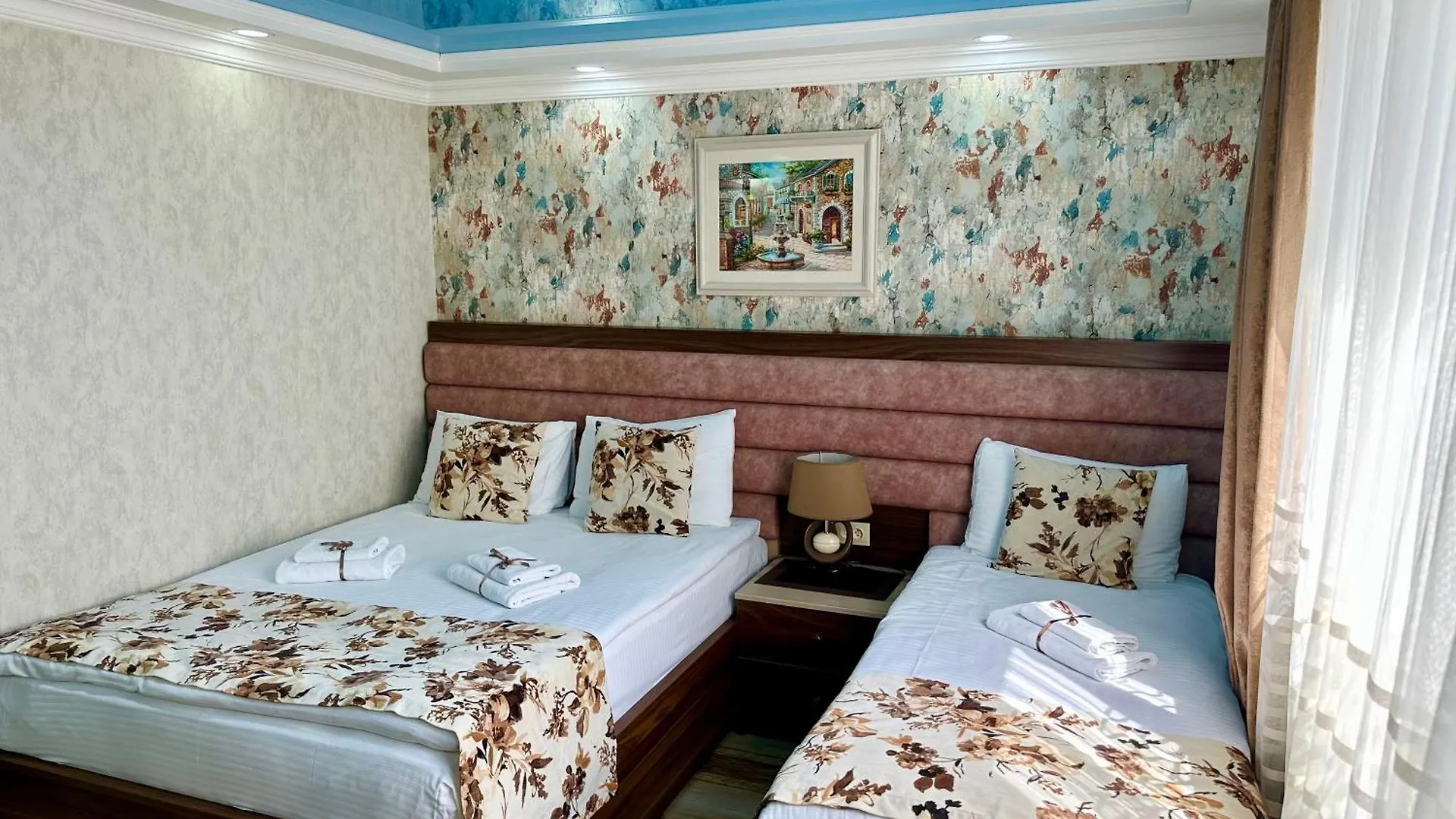 Hotel Park Batumi 3*,  Georgia